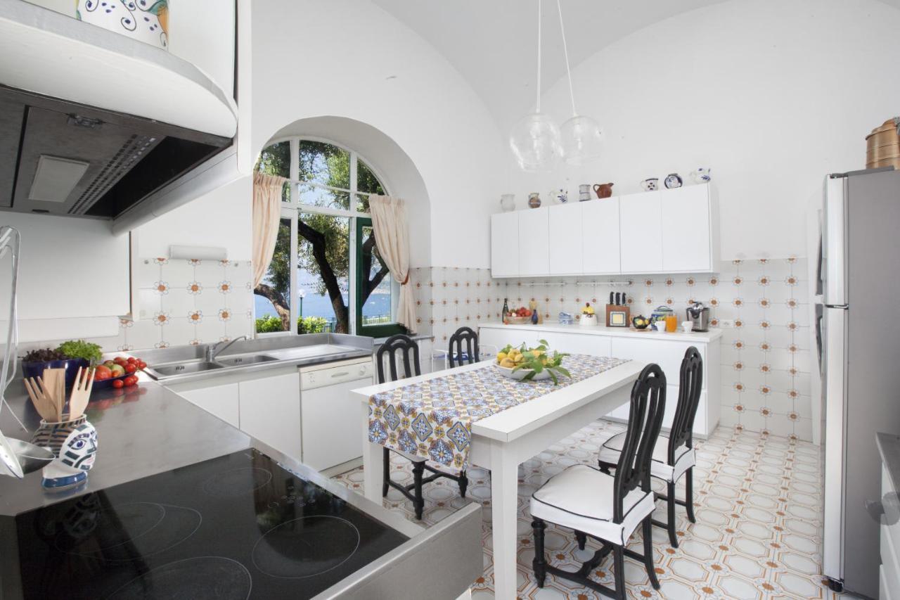 Amore Rentals - Villa Lo Scoglio Positano Kültér fotó