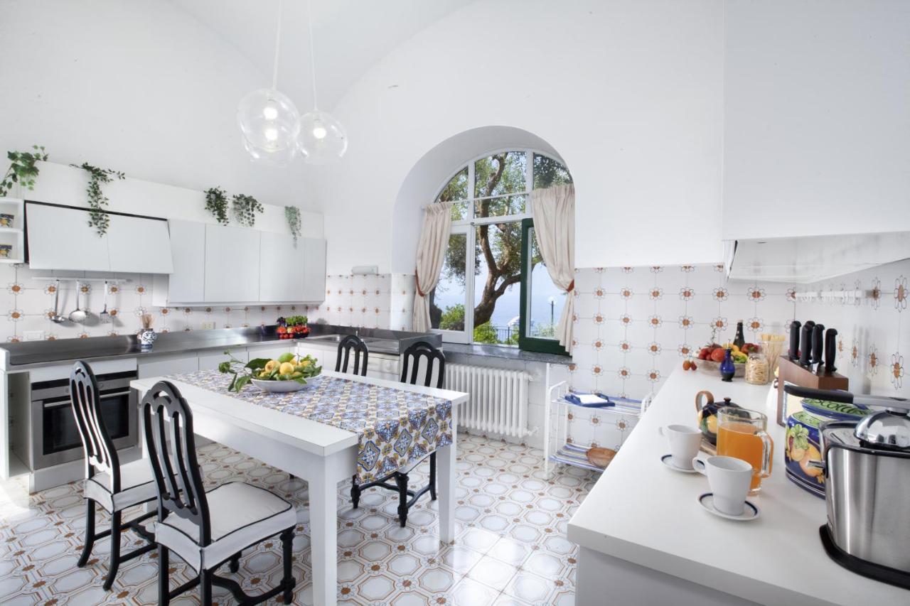 Amore Rentals - Villa Lo Scoglio Positano Kültér fotó